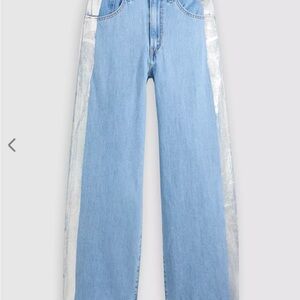 Levi’s Stylish Blue and Silver Women's Jeans-NWT